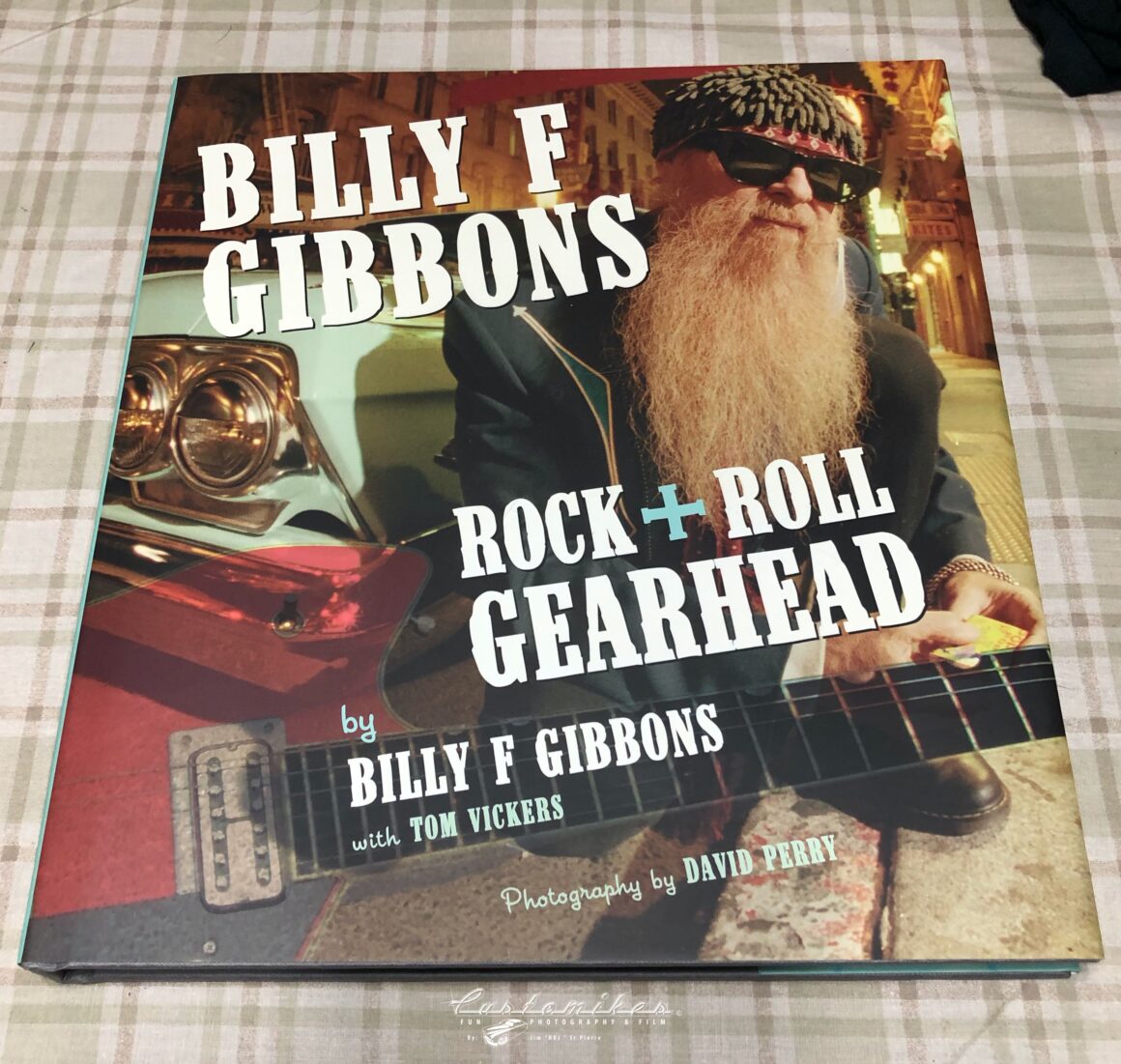 https://www.amazon.com/Billy-Gibbons-Rock-Roll-Gearhead/dp/0760340307