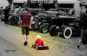 dad, kid, son, radio flyer, wagon, slammed, show, mexican blanket, relationship, parenting, positive, influence, car show,