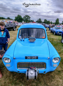 Mooneyes, Mooneye tank equipped, 50's ,English Ford, shoebox"