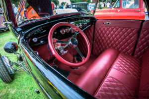 interior, leather, blood red, diamond pattern, traditional, old school,1932, 32, Roadster, ford, soft top, removable top, hot rod, big n' littles, chrome, paint, smooth, park, sky, clouds, car show, NSRA UK, K. Mikael Wallin, Customikes